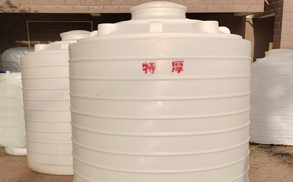 特厚夏河塑料桶批量交付实录:强化结构应对严苛储运环境 特厚夏河塑料桶批量交付实录:强化结构应对严苛储运环境